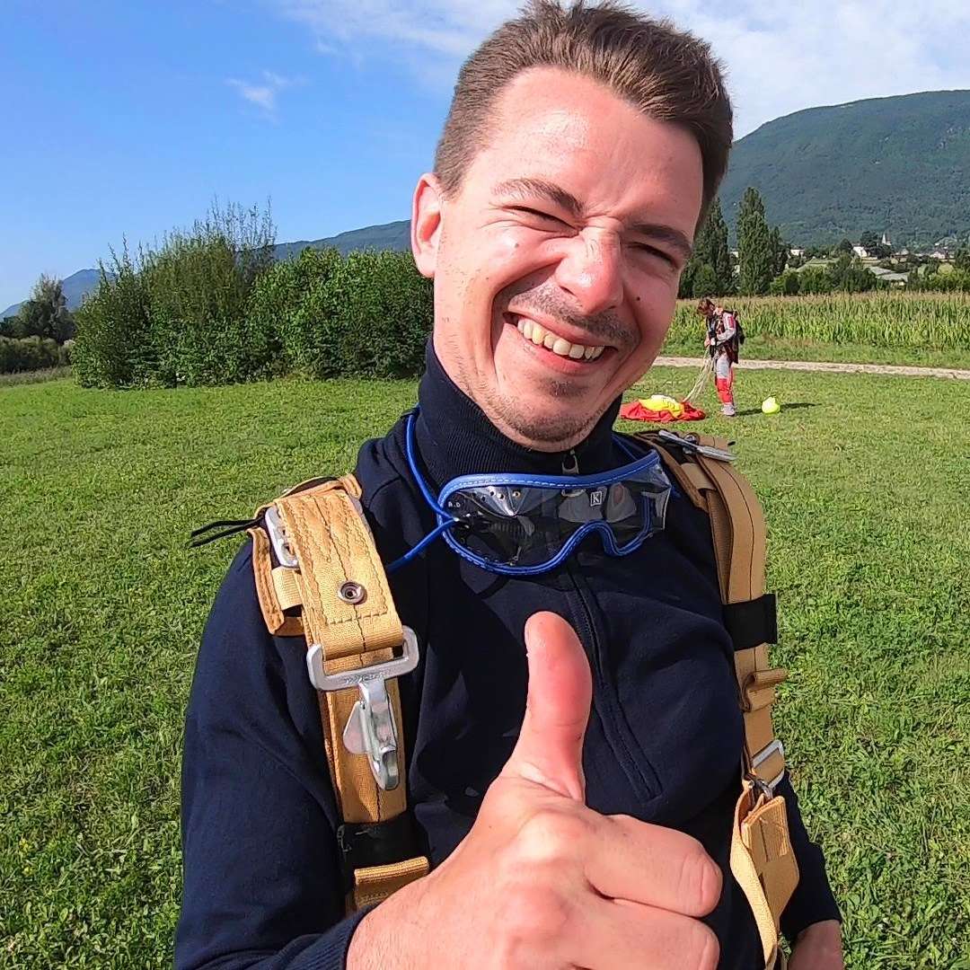 happy-tandem-skydive-face-1-24