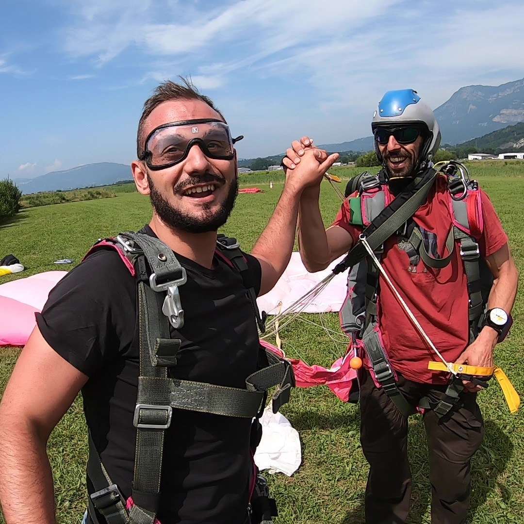 happy-tandem-skydive-face-1-39